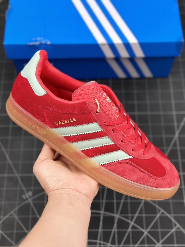 公司级Adidas Originals Gazelle INdoor M 三叶草休闲防滑耐磨低帮板鞋 鞋头出色设计 塑就出众贴合感 稳固的后跟贴合足部曲线设计