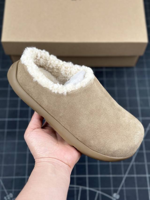 全网热卖款最齐 UGG 90个配色 市面顶级版本 UGG 小土豆 勃肯懒人拖鞋 1.5CM薄底 男女款 小红书爆款 广州外贸大厂生产 鞋头到鞋垫真羊皮毛一体 独