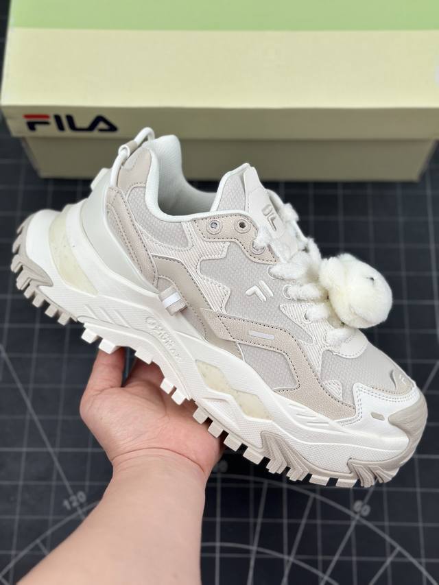 FILA FUSION斐乐潮牌老爹鞋女夏硬糖鞋 厚底老爹鞋跑步鞋 欧阳娜娜 虞书欣同款 毛绒配件搭配萌趣鞋带可爱爆棚轻能发泡科技加持 轻盈厚底舒适显高混搭易如反