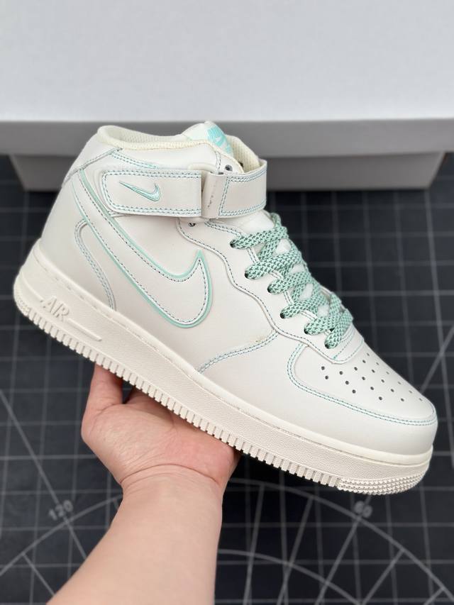 Nk Air Force 1'07 Mid 兔八哥 米玉色满天星 空军一号中帮休闲板鞋 #定制皮料 3M反光 原楦原纸板 纯正版型 清洁度完美 内置全掌气垫 货