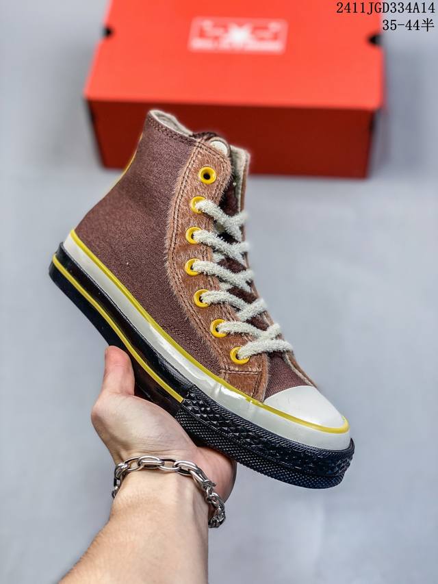 Converse秋冬季加绒新款来了！匡威“动物园”开张了！经典的chuck 70 和 All Star鞋型，内里加绒，再搭配萌宠造型: 乖巧兔子＆萌萌羊驼&俏皮