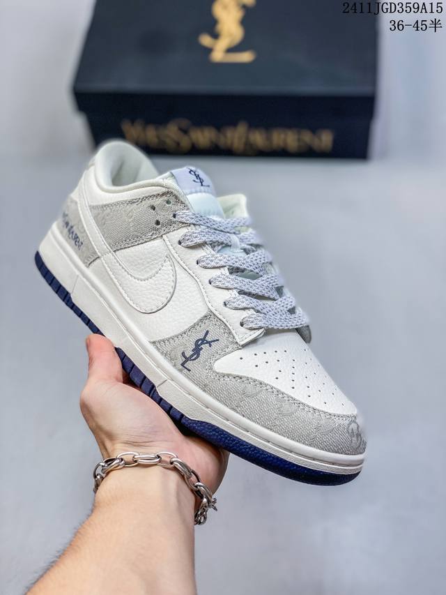 真标带半码耐克nike Sb Zoom Dunk Low 板鞋 系列经典百搭休闲运动板鞋 鞋舌的填充，使舒适性大大提升，同时也更方便穿脱中底部分则加入了脚感柔软