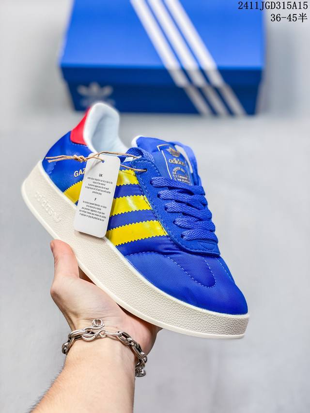 Adidas Originals Tenis Samba Home 超轻量上脚 秋冬保暖慵懒面包鞋 超级丑萌可爱的胖墩外表 不失可爱顽皮灵魂 拥有保暖性能同时也