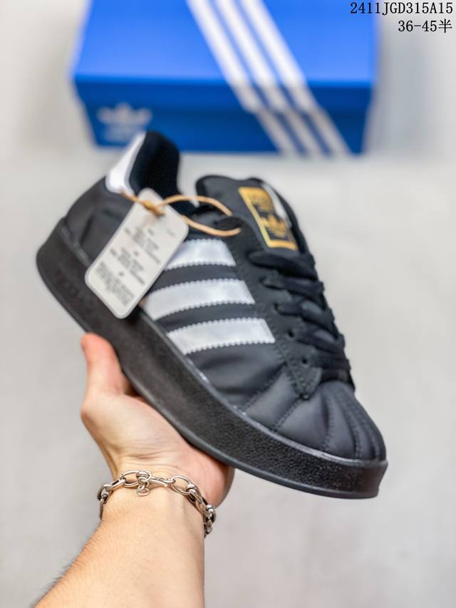 Adidas Originals Tenis Samba Home 超轻量上脚 秋冬保暖慵懒面包鞋 超级丑萌可爱的胖墩外表 不失可爱顽皮灵魂 拥有保暖性能同时也