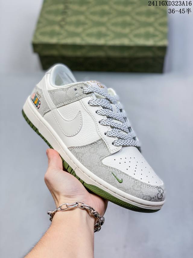 海外爆款限量发售！公司级 Nike Sb Dunk Low“Supremex斯图西三方联名 米白绿勾” 周年高端定制 低帮休闲板鞋 定制鞋盒 大厂纯原品质出货