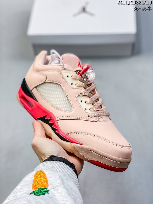 公司级nike Air Jordan 5 Retro Low 迈克尔 乔丹aj5代低帮复古休闲运动文化篮球鞋 货号:Da8016- 尺码:36 36.5 37.