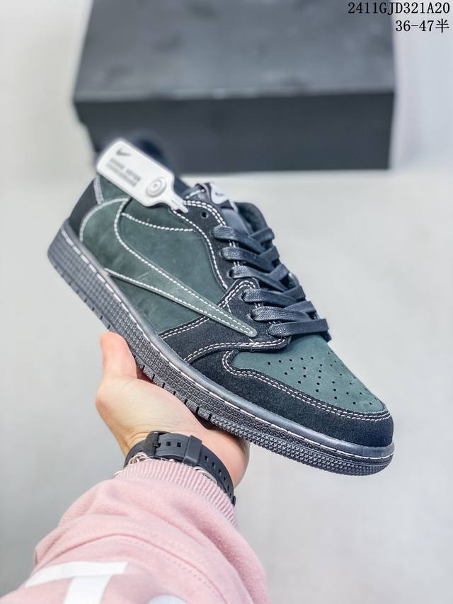 公司级aj1倒勾travis Scott X Air Jordan 1 ” Reverse Mocha “ Aj1乔1 Ts 闪电 联名倒钩 低帮文化篮球鞋 完