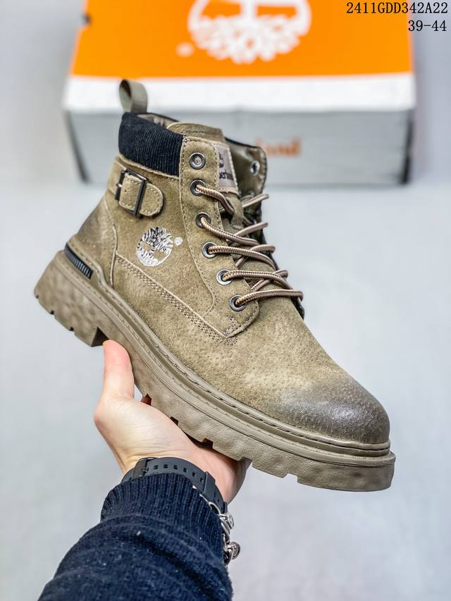 顶级timberland 天伯伦经典款大黄靴 纯原代工厂版本 胎牛皮防水 原厂宝元出品 独立紫光防伪 电脑车线 四线并齐 完全还原正品工艺 所有细节 包装 配件