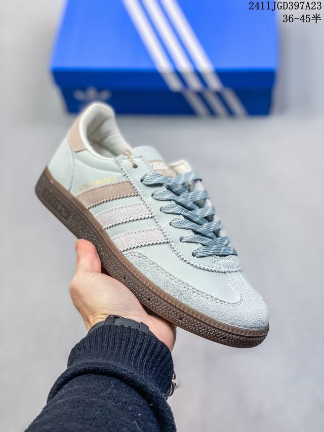 Adidas Handball Spezial 三叶草手球特别版圣帕特里克节联名款 全鞋采用yezzy500一样的皮料 灯芯绒皮面材质 特殊工艺技术 原盒包装