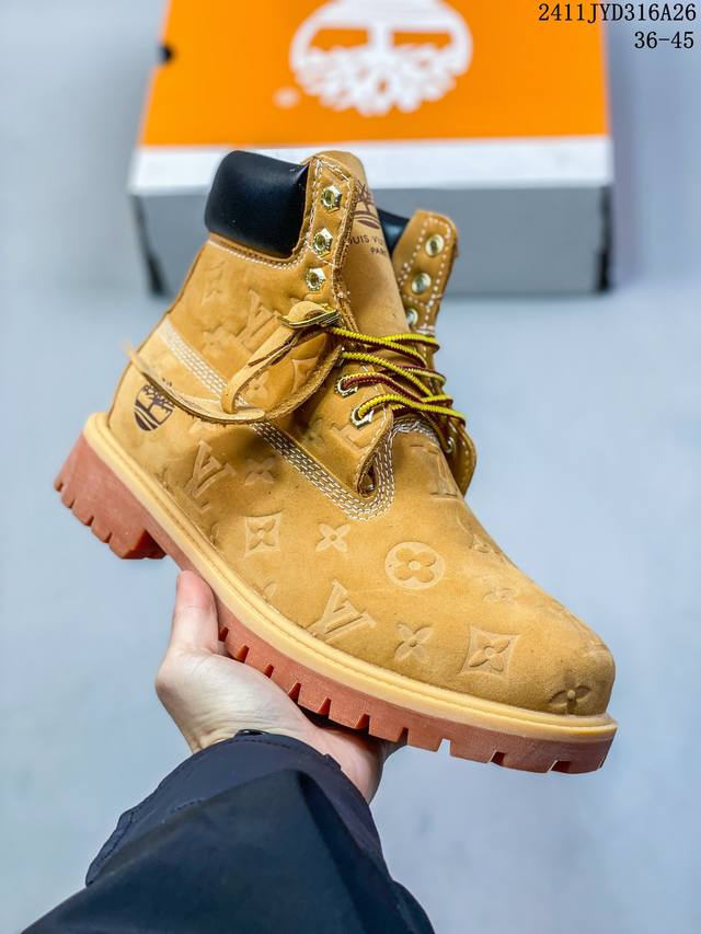 公司级timberland 添柏岚 天伯伦经典户外休闲大黄靴系列 广东大厂品质 顶级磨砂细纹牛皮 搭配防臭防腐真皮乳胶鞋垫 鞋身轻便 舒适性相当不错 冬季保温久