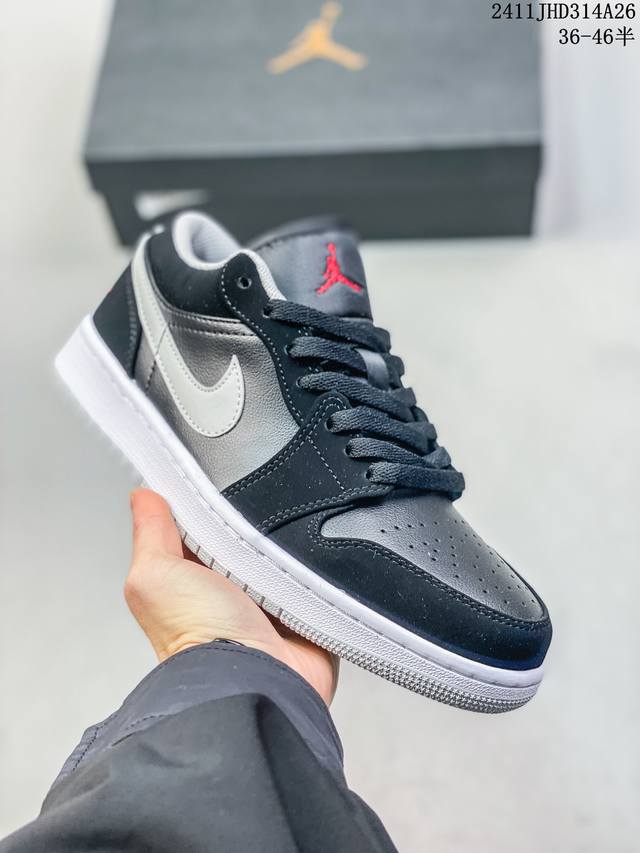 耐克nike Air Jordan 1 Low”Chicago“Aj1乔丹一代低帮经典复古文化休闲运动篮球鞋采用软质牛培皮革鞋面材质#中底注胶孔内置真sole气