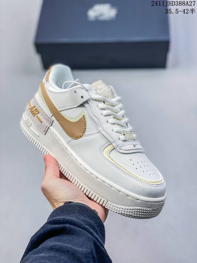 Air Force 1 Shadow 轻量增高低帮百搭板鞋”拼接马卡龙“ 全新少女系解构主义设计，双层轻量eva发泡中底+防滑rb橡胶外圈底鞋底cu8591-