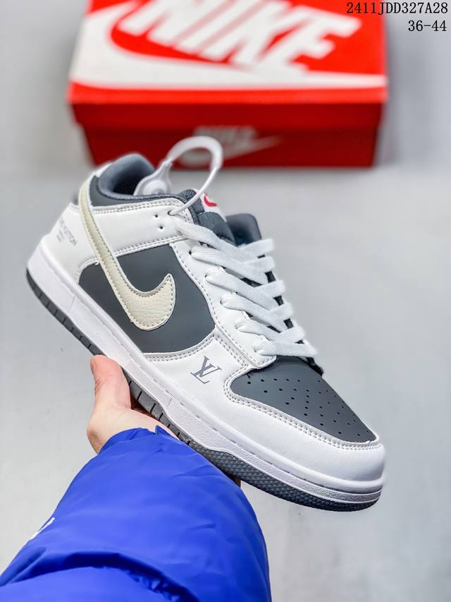 耐克nike Sb Dunk Low Pro Lv联名经典百搭休闲滑板鞋 尺码：36-44 编码：11Jdd327A28