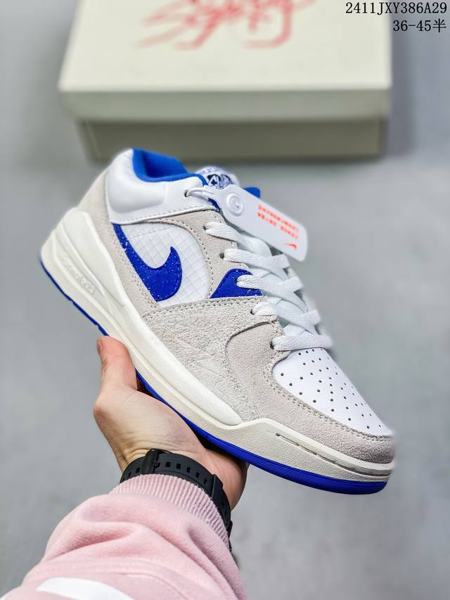 Air Jordan Legacy 312 Low 低帮 黑白蓝 Aj312 乔丹312代 Aj312 乔312 低邦 黑白蓝 乔丹篮球鞋系列 号称 “最强三合