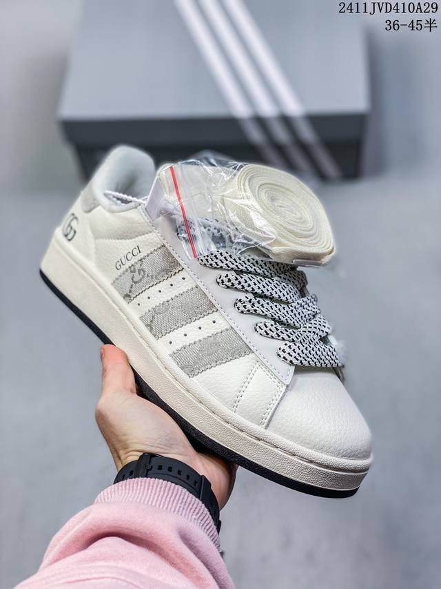 公司级阿迪达斯adidas Originals Campus 00S系列 面包风经典复古低帮百搭休闲运动板鞋 货号:Lj5105 尺码:36 36.5 37 3