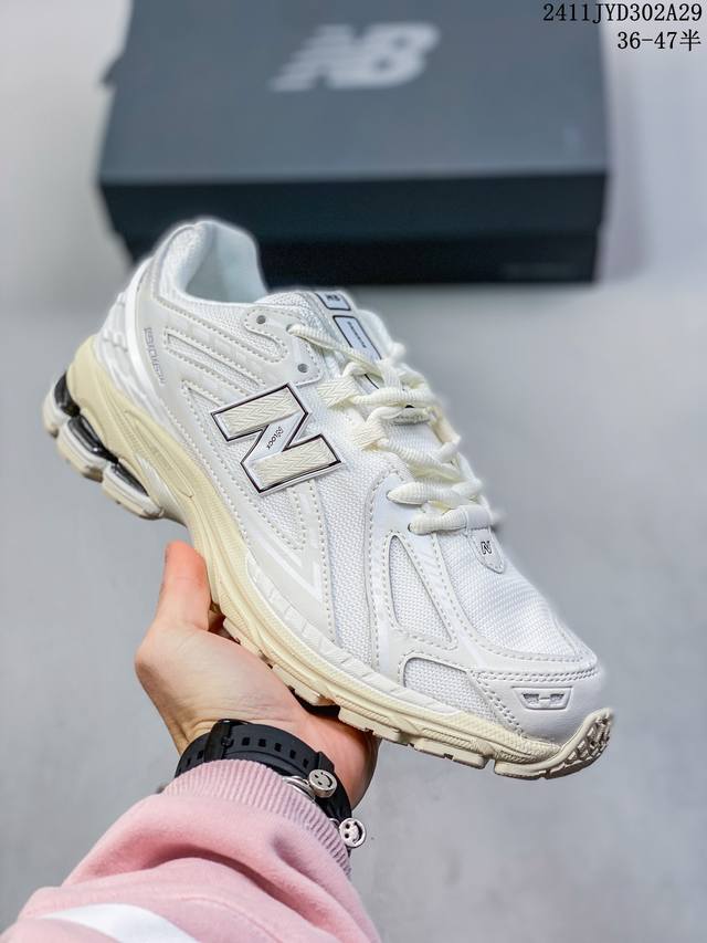 公司级new Balance M 6系列 复古单品宝藏老爹鞋款 复古元素叠加 质感超级棒 楦版型材料细节做工精细 作为nb最经典的档案鞋型之一 与2002一样，