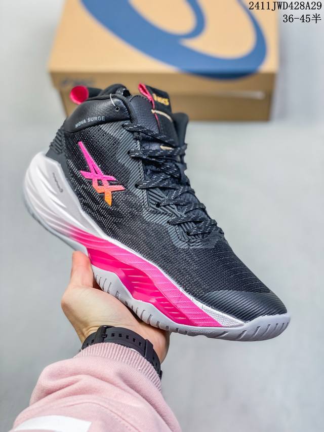 亚瑟士日本专业跑鞋品牌 Asics Nova Surge 2 原标半码制#全新原装数据开发人体工学一体式轻质贾卡双层编织鞋面,针织高弹性鞋舌+贴合感鞋领结构#可