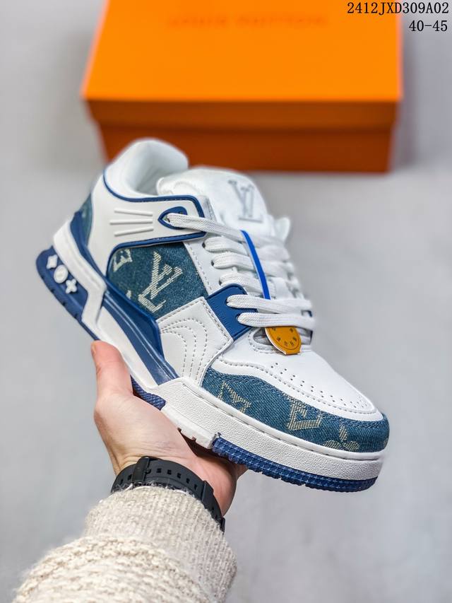 公司级全新lv路易威登louis Vuitton Trainer Sneaker Low休闲运动文化百搭板鞋 尺码:40-45 Id:12Jxd309A02