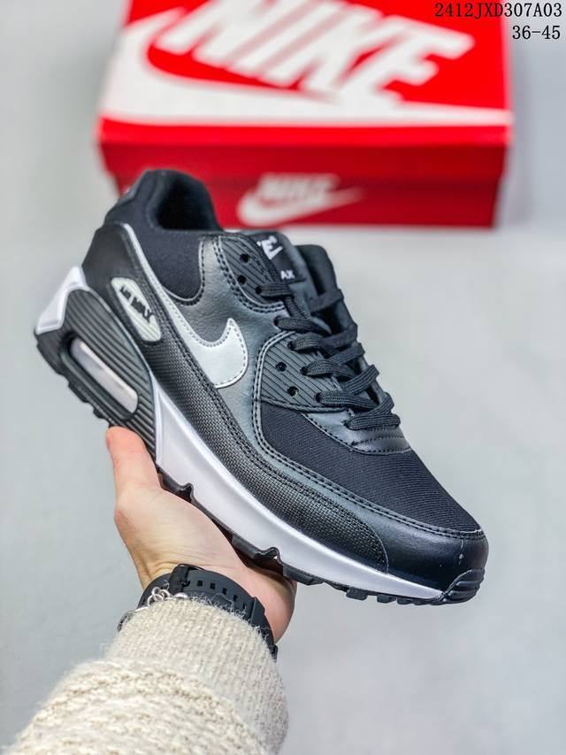 真标耐克 Nike Airmax90运动小气垫.日常运动鞋融合经典设计线条和丰富材质，沿袭元年款经典元素，焕新演绎出众外观，整体视觉表现活力满载，上脚效果满分！