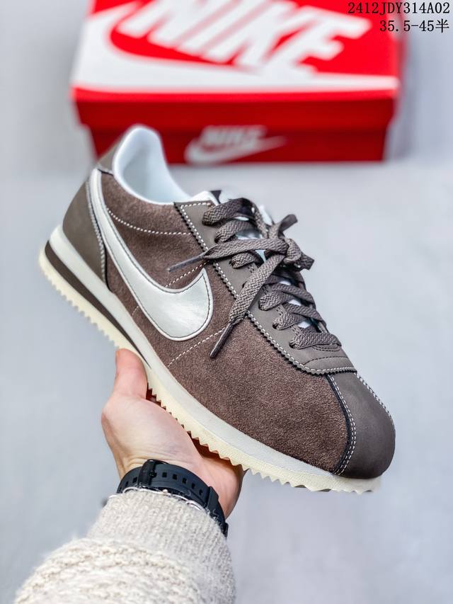 公司级nike Classic Cortez 耐克经典轻便舒适男子阿甘鞋休闲跑步鞋运动鞋 纯粹而执着的精神 使得cortez种在了一代人的心里 无论是否喜欢它复