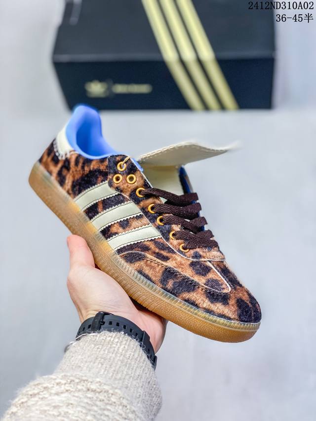 真标阿迪达斯三叶草adidas Originals Samba 桑巴舞系列绅士德训足球风百搭低帮休闲运动板鞋 货号:Ig4304 尺码:36 36.5 37 3