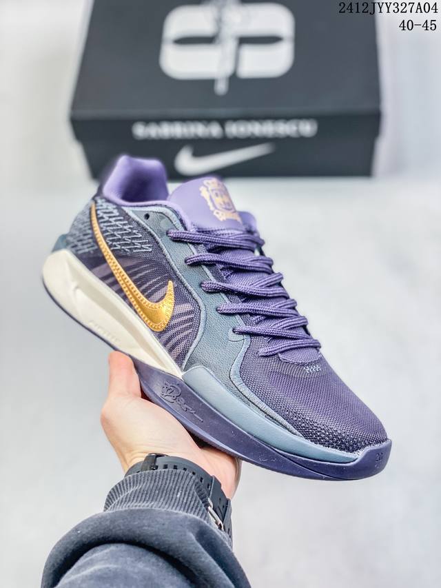 Nike A Ir Zoom Pegasus萨布丽娜二代缓震耐磨 轻便气垫运动休闲鞋 尺码：40-45 编码：12Jyy327A04