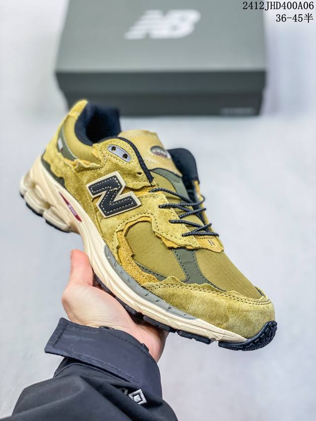 新百伦new Balance M2002 系列复古老爹风 男女休闲鞋情侣百搭慢跑鞋运动男鞋女鞋 采用拼接网眼织物鞋面 后跟搭载外露缓震胶 货号:M2002Rho