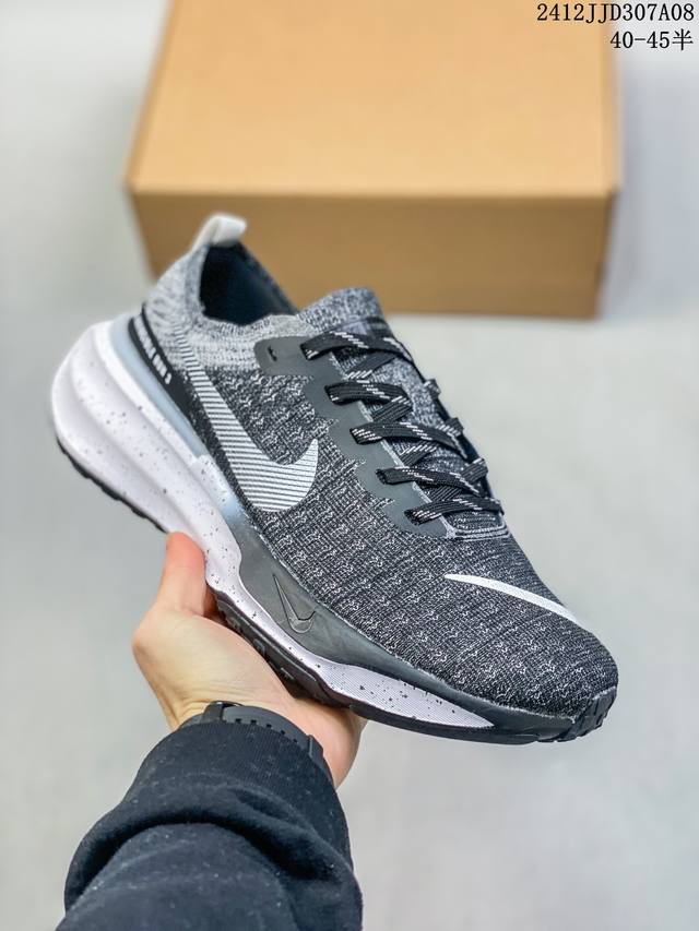 真标 耐克 Nike Zoomx Invincible Run Fk 3 机能风格运动鞋 厚底增高老爹鞋。最新一代的invincible 第三代来了！首先鞋面采