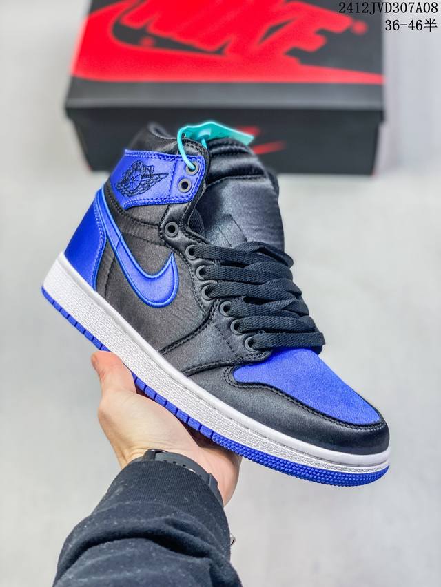 公司级 耐克 男女同款运动板鞋 Nike Air Jordan 1 Retro High Og 乔丹一代aj1 乔1 Aj1 篮球鞋复刻运动鞋。皮面高帮板鞋的设