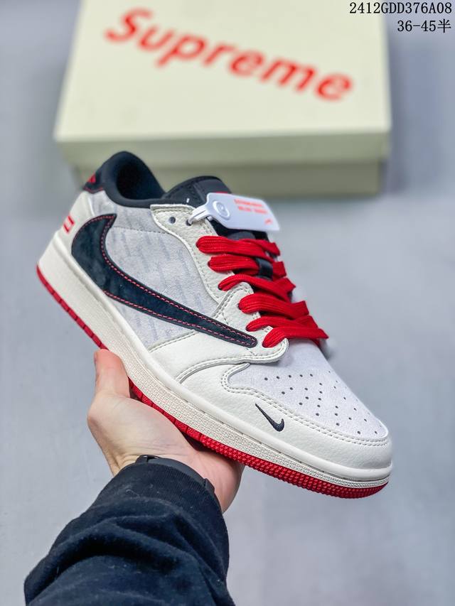 Travis Scott X Fragment Design X Jordan Air Jordan 1 Low Og Sp Supreme联名 “Logo印花