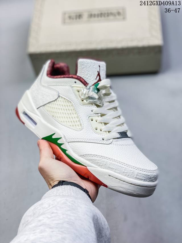 公司级nike Air Jordan 5 Retro 迈克尔 乔丹aj5代低帮复古休闲运动文化篮球鞋 纯原大厂出品 细节完美 清洁度高 中底侧面带有战斗机的鲨鱼