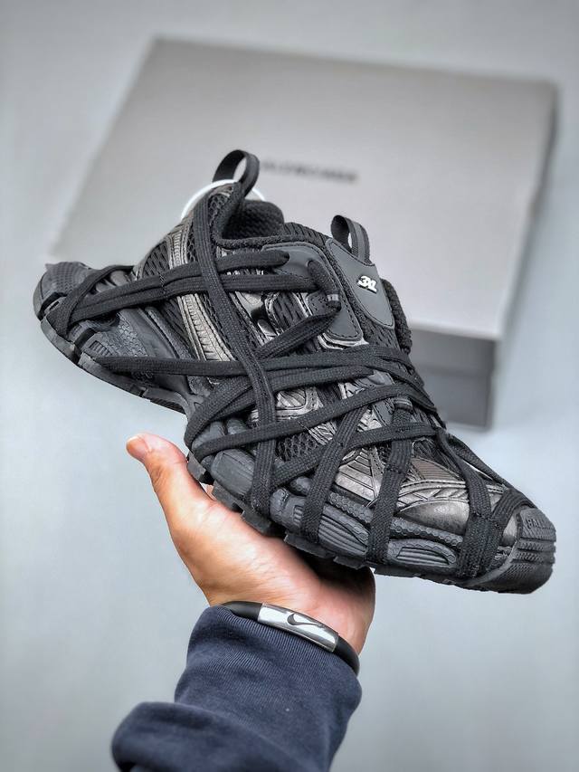 Qg版本 巴黎世家balenciaga 3Xl Extreme Lace Sneakers 3+捆绑升级版系列低帮复古阔型底姥爹风潮流百搭休闲慢跑鞋。 货号：