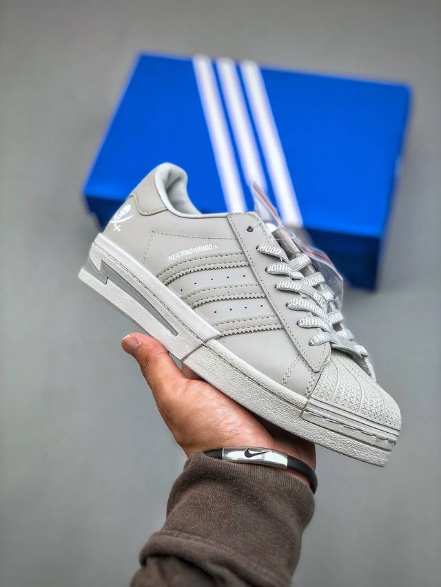 Nbhd Neighborhood X Adidas Originals Superstar Light Grey 经典贝壳头系列低帮百搭休闲运动板鞋“联名浅白