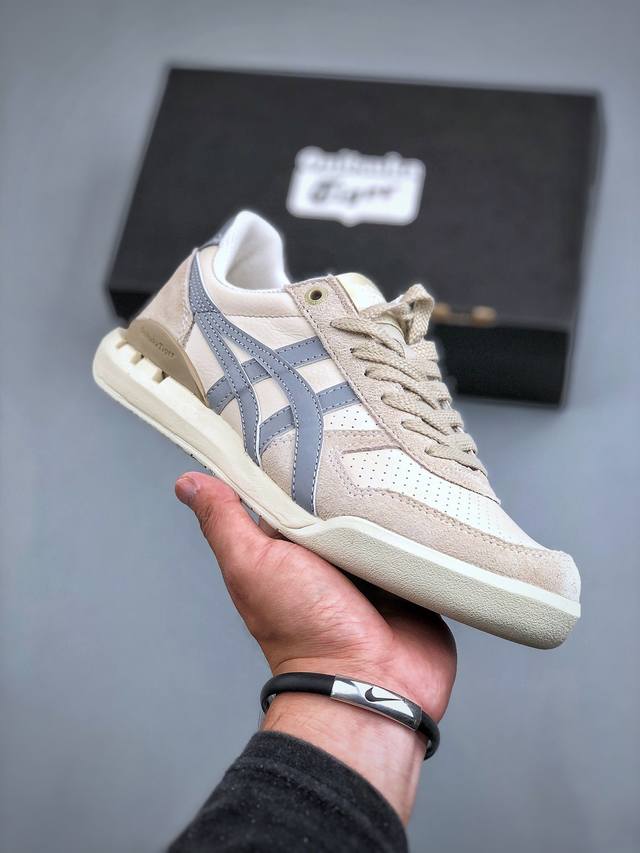 Onitsuka Tiger Uitimate 81 Ex 鬼冢虎 40周年纪念款透气舒适休闲鞋 #鞋面采用头层牛皮＋反毛皮打造，从款式颜色造型上体现出追求舒适