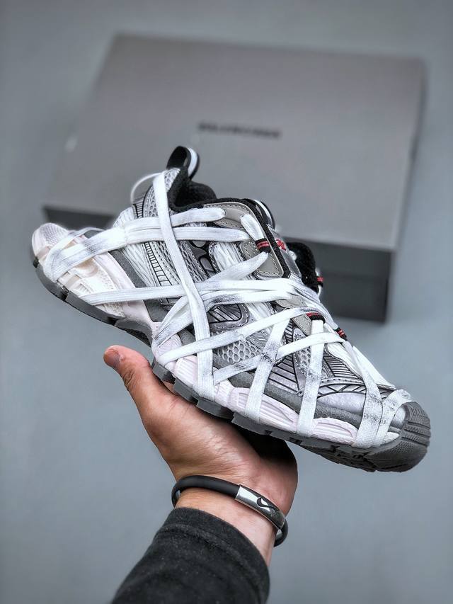 Qg版本 巴黎世家balenciaga 3Xl Extreme Lace Sneakers 3+捆绑升级版系列低帮复古阔型底姥爹风潮流百搭休闲慢跑鞋。 货号：7