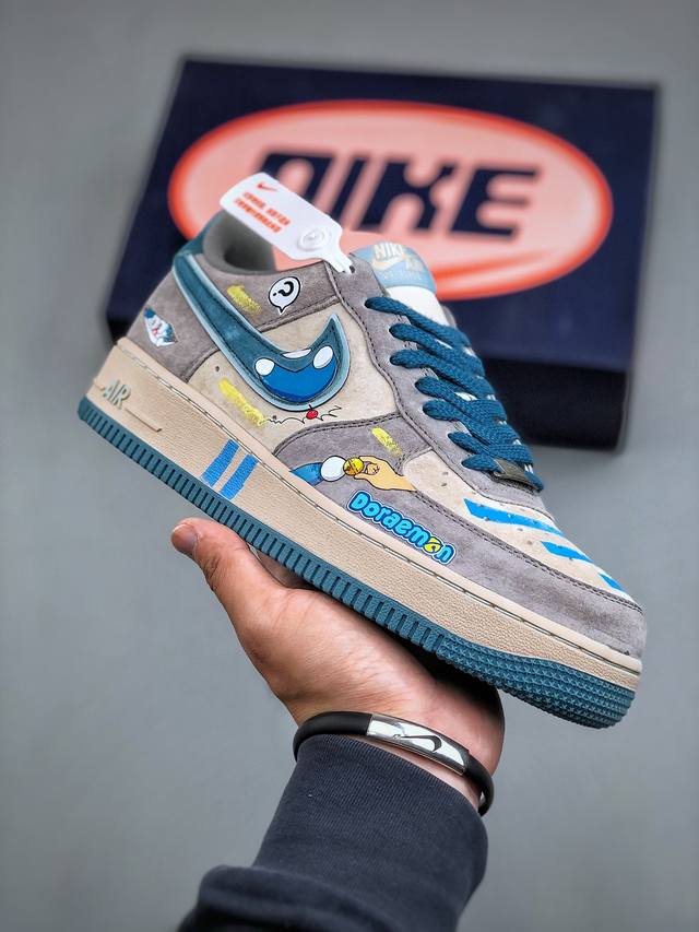 Air Force 1 Low 哆啦a梦灰蓝原楦头原纸板 打造纯正空军版型 #专注外贸渠道 全掌内置蜂窝气垫 #原盒配件 原厂中底钢印、拉帮完美 官方同步上架货