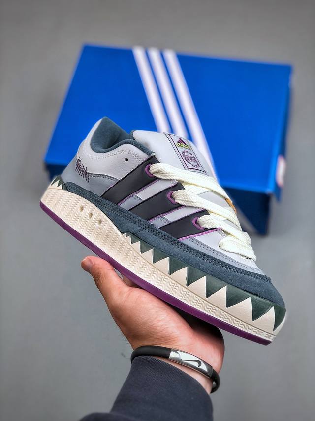 Adidas Adimatic Low 马蒂奇系列低帮 复古鲨鱼面包鞋运动休闲滑板板鞋ie3917尺码：36-45 半