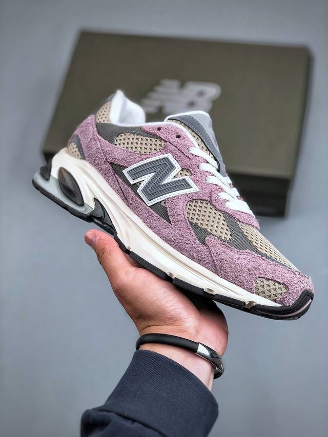 New Balance M2010系列 新百伦 复古老爹风网布跑步休闲运动鞋新百伦经典配色 沿袭了面世之初的经典科技 以encap中底配以升级版 N-Ergy缓