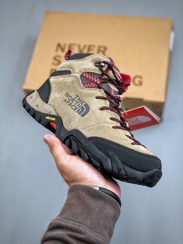 加绒款 The North Face 北面 乐斯菲斯 登山鞋 秋冬季户外防水耐磨徒步鞋 具有出色的抓地力和稳定性在户外越野中勇往直前！ 回弹性中底具有出色的缓震