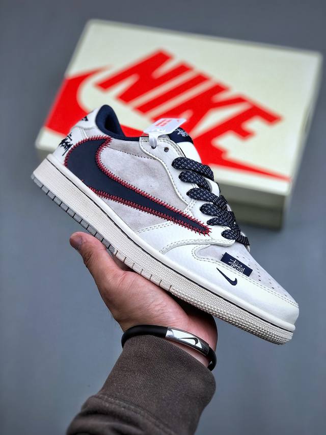 Travis Scott X Nike Air Jordan 1 Low X Stussy Air Jordan 1 Low 反转米蓝小钩满天星倒钩 纯原版本全