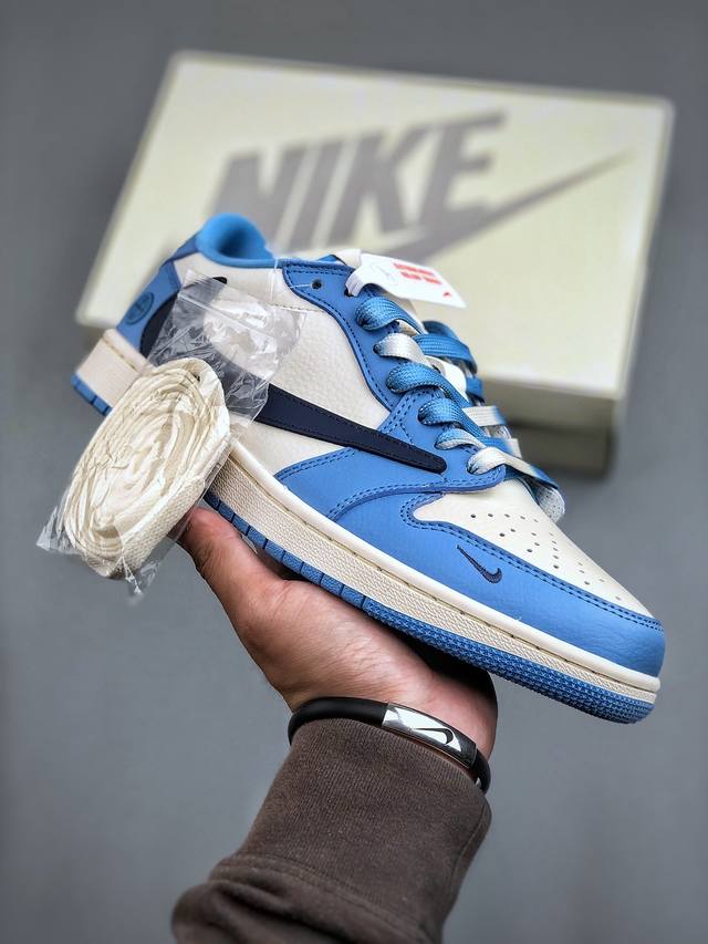 Travis Scott X Nike Air Jordan 1 Low X Stone Island 三方联名 Air Jordan 1 Low 反转米白深蓝