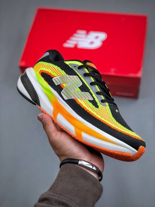 New Balance Nb Fresh Foam Evoz V15 舒适耐磨低帮跑步鞋 纯原版本受到fresh Foam1080舒适骑行的启发跑鞋将毛绒舒适感