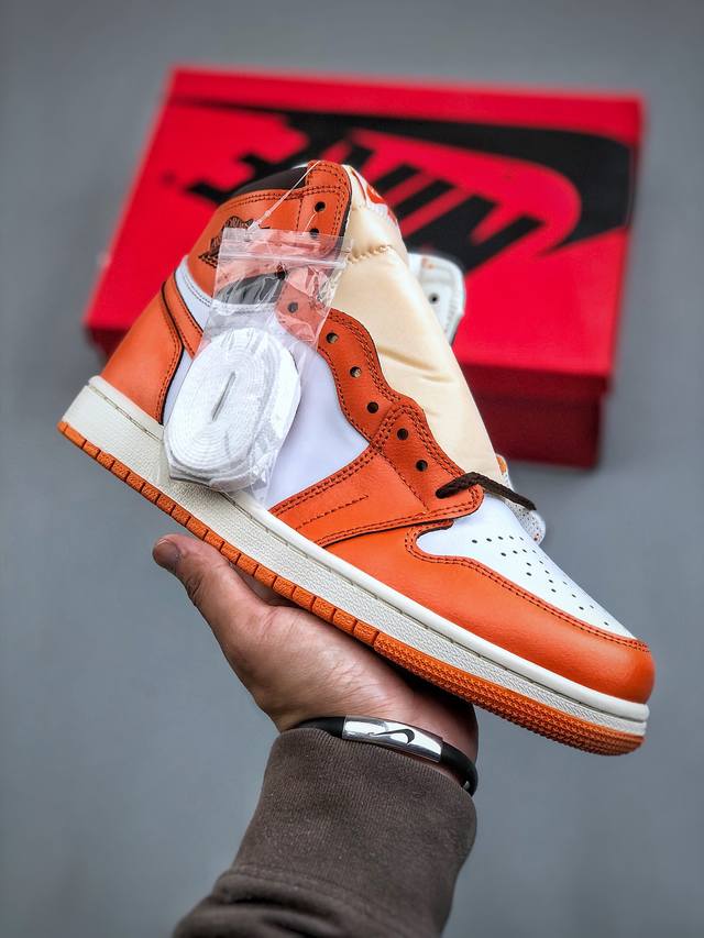 预热双十二特价福利 C版纯原 Air Jordan 1 Hlgh Og 白橙 乔1高帮休闲板鞋 原鞋原档案开发 原厂皮料 原档冲孔鞋头 正确满胶鞋垫 四线拉帮