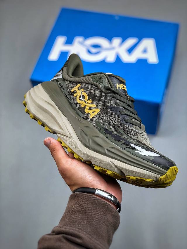 Hoka M Stinson 7 全新配色 Hoka One One是来自美国的跑步鞋知名品牌，创立于2009年，始终致力于为所有跑者提供更新、更好的跑步装备。