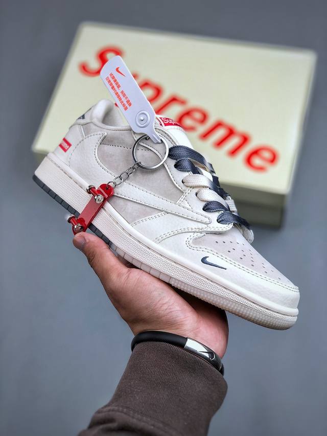 Travis Scott X Nike Air Jordan 1 Low X Supreme Air Jordan 1 Low 反转米蓝小钩倒钩 纯原版本全鞋采