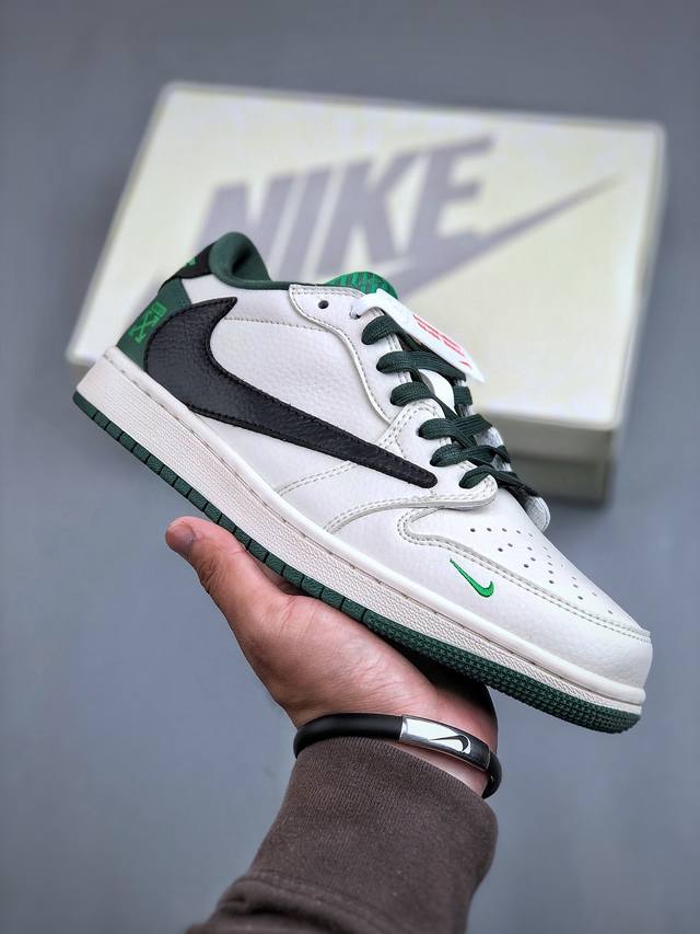 Travis Scott X Nike Air Jordan 1 Low X Off-White 三方联名 Air Jordan 1 Low 反转米白黑绿倒钩