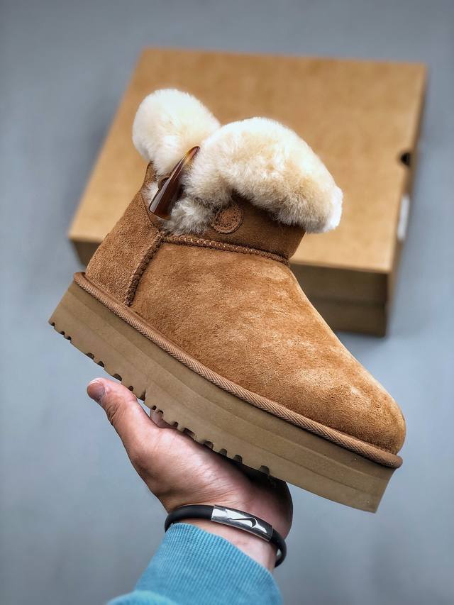 Ugg Classic Short Ii 冬季女士雪地靴 1118816 厚底款 外贸平台专供版本 组合厚底 轻便防滑 真羊皮毛一体 尺码：35 36 37 3