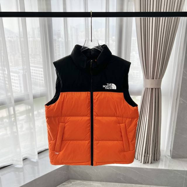 顶级版本，随意对比』 The North Face｜北面 Nuptse 1996 经典款羽绒马甲 产品配色：黑色，小麦，奶白色，脏粉色，墨绿色，暴力橙，橄榄绿，