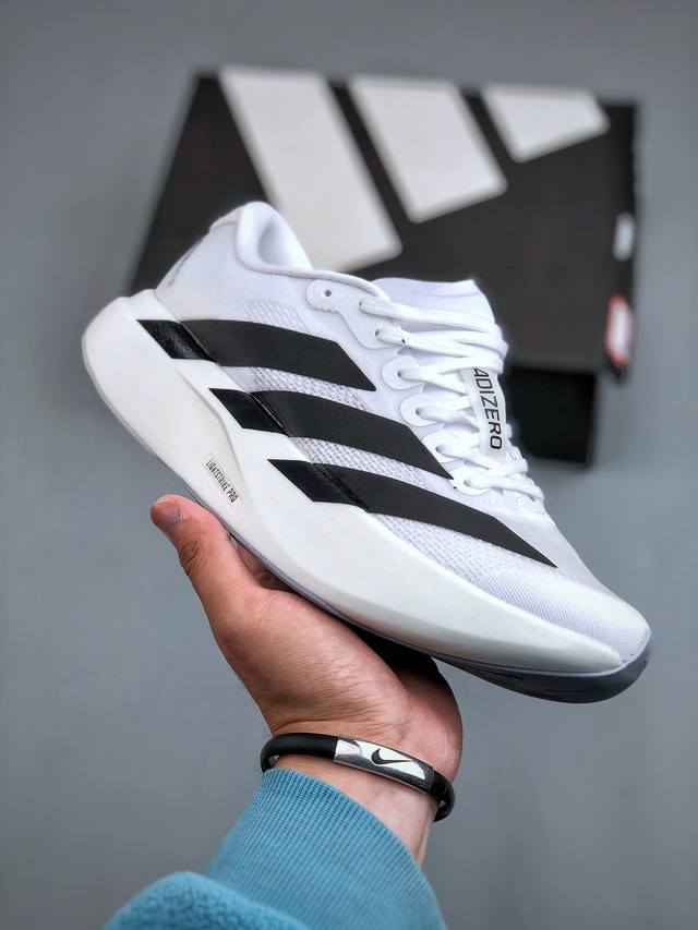 Adidas Adizero Evo Sl M 轻盈跑鞋耐磨减震专业跑步鞋 冲向目标，一路向前，不断挑战和突破自我无论是平时训练还是马拉松，让这款adidas跑