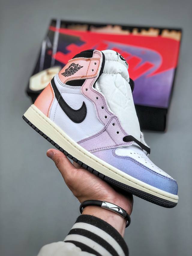 双十二特价福利 D版纯原 Air Jordan Aj1 Retro High 高帮天际线白紫渐变 Dx0054-805 外贸特供批次 终端控货优势输出 新配色不